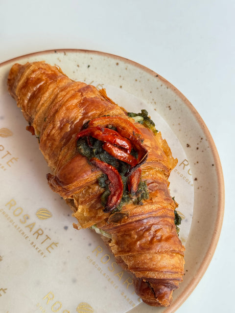 Basil Pesto & Sun-dried Tomato Croissant