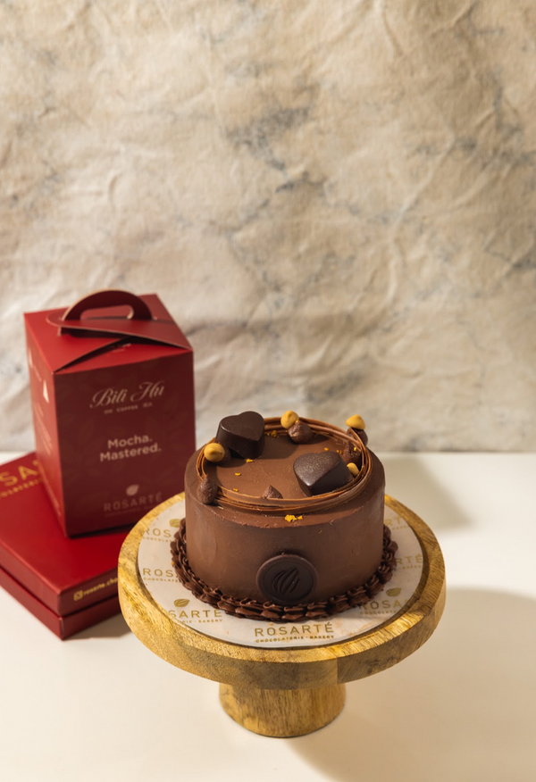 Coffee Almond Praline Cake