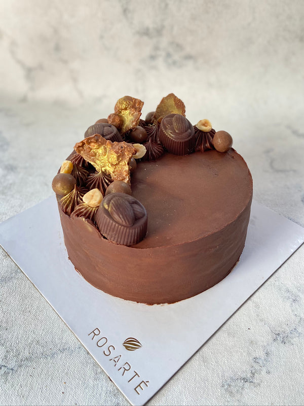 Hazelnut Heaven Cake